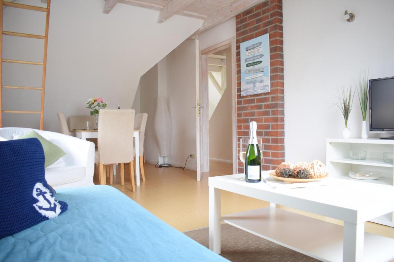 Ferienwohnung Hafenwestseite Neustadt 노이슈타트인홀슈타인 외부 사진